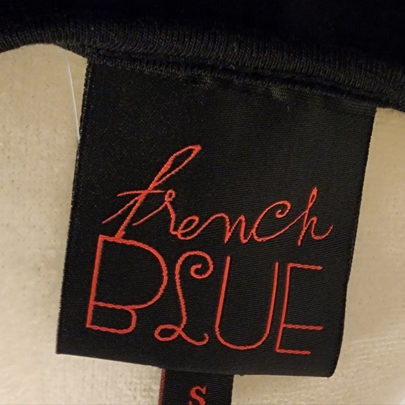 French Blue butterfly dressy short sleeved tee - Picture 8 of 8